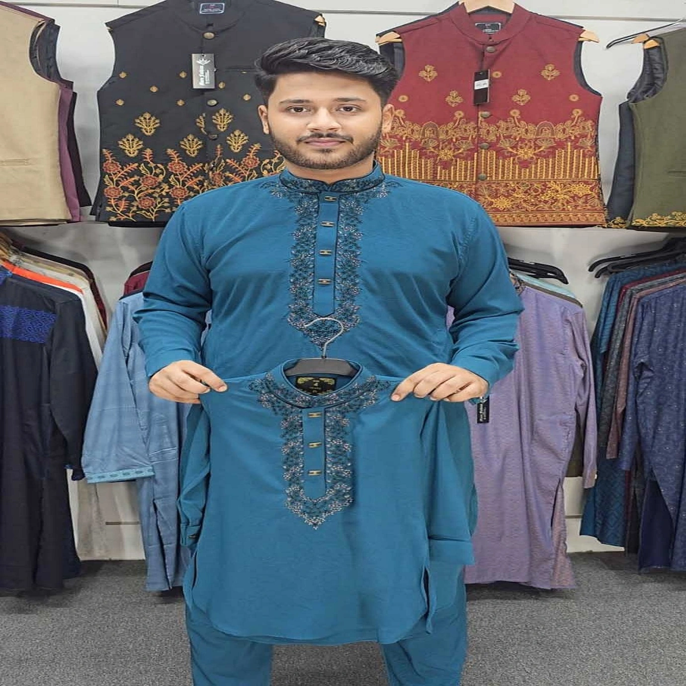 এমব্রয়ডারি কাবলি বাবা-ছেলে সেট